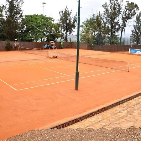 Marasa Umubano Hotel Kigali Esterno foto