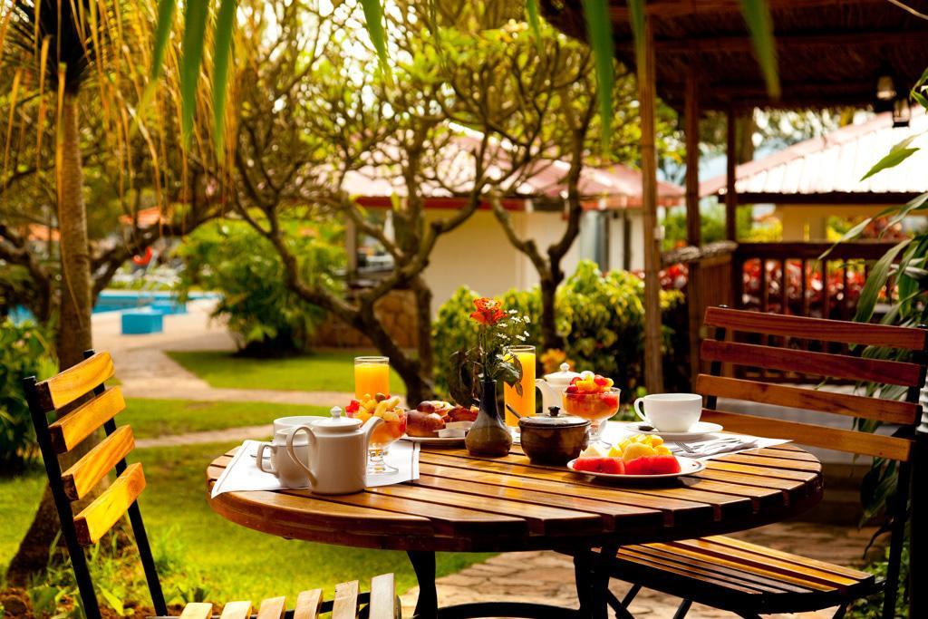 Marasa Umubano Hotel Kigali Esterno foto