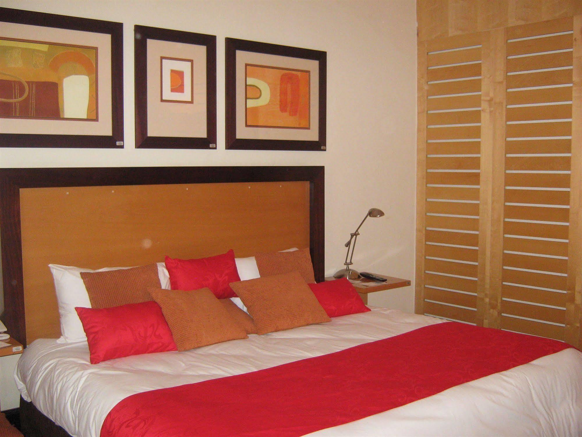 Marasa Umubano Hotel Kigali Esterno foto