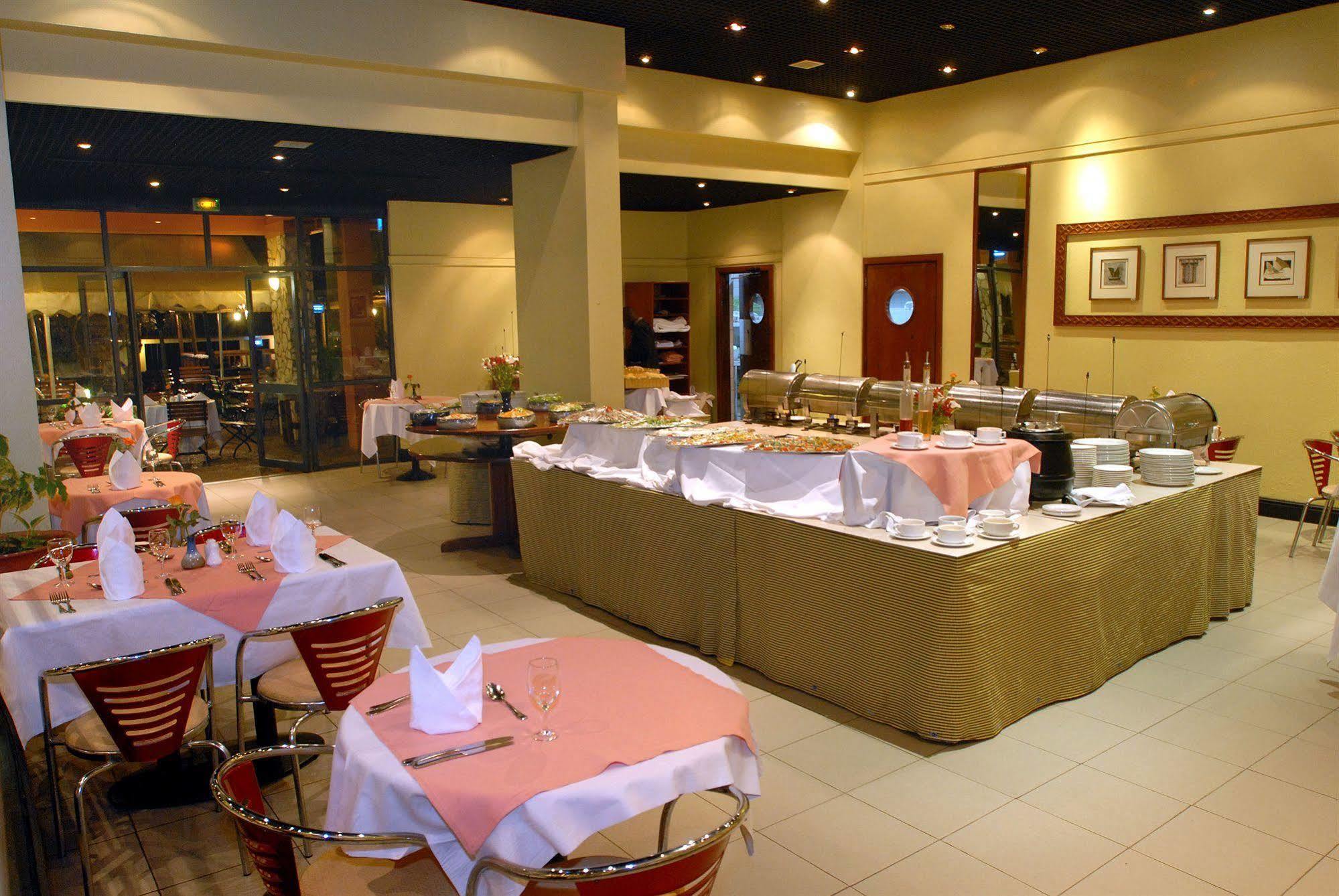 Marasa Umubano Hotel Kigali Esterno foto